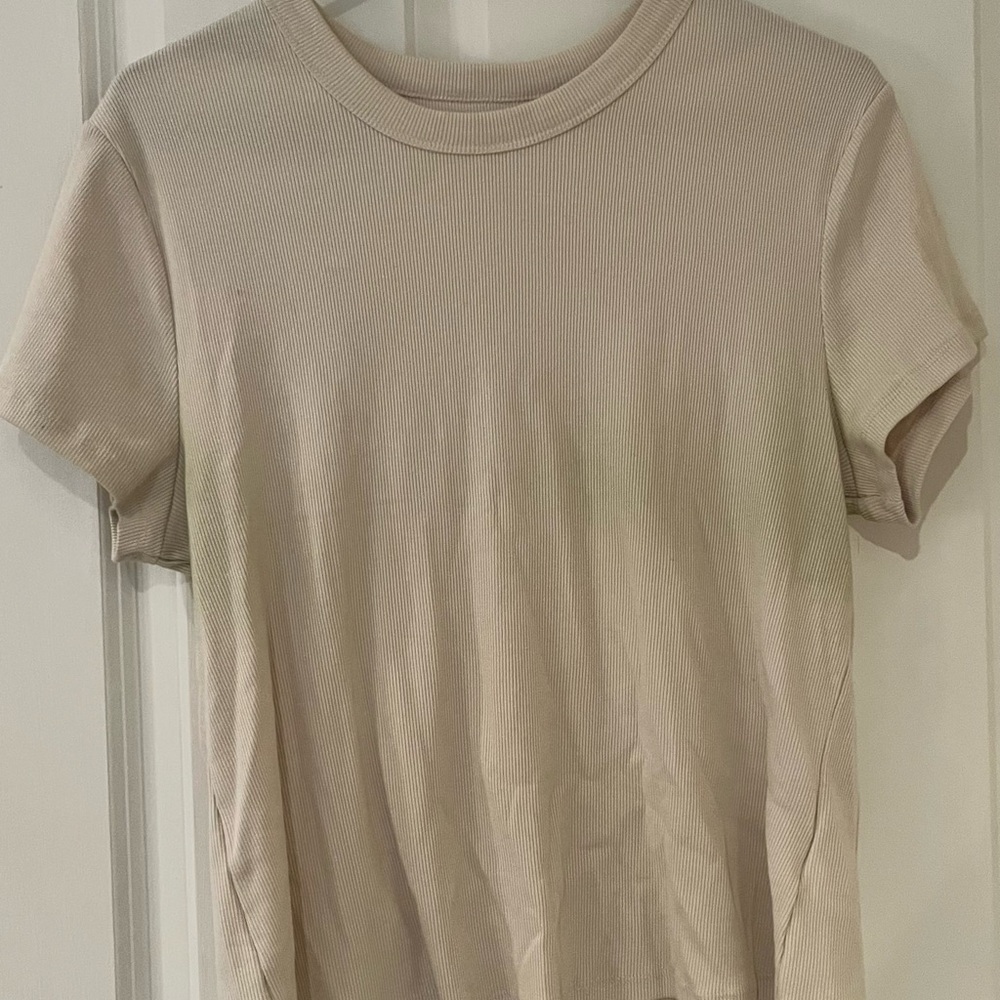 Old Navy Short-Sleeve Crewneck Tee in Light Beige